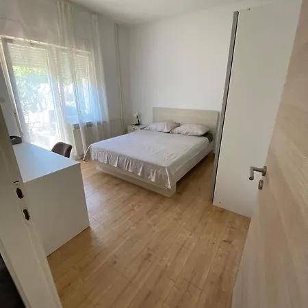 Апартаменти Marin
